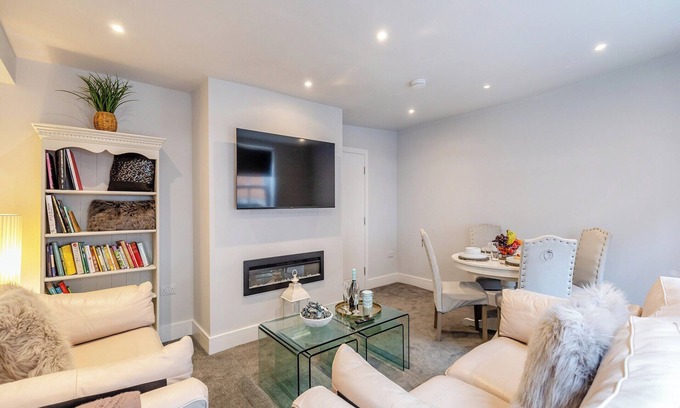 Whitby Cottage | 3 bedroom accommodation in Whitby