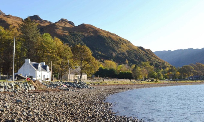 Arnisdale Cottage | 3 bedroom accommodation in Arnisdale, near Glenelg