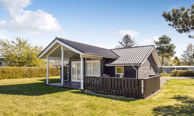 Næsby Strand House | 3 bedroom amazing home in Nakskov