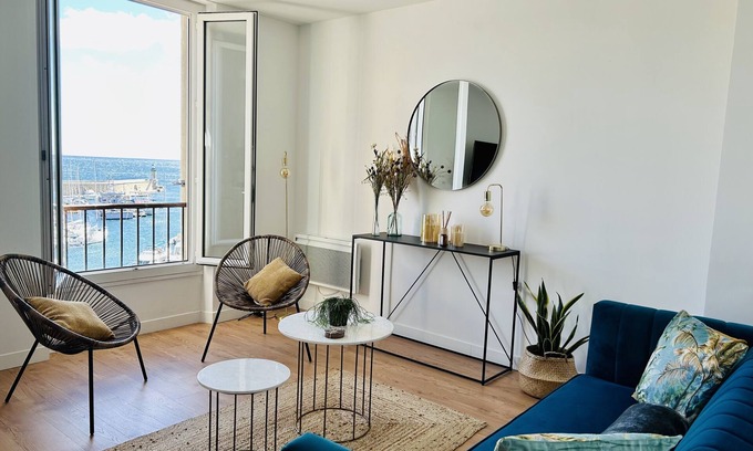 Bastia Apartment | 3 Bedroom Apartment in Bastia