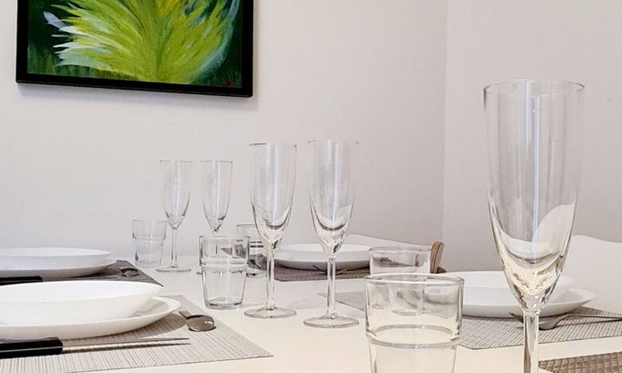 Vieux Vichy Apartment | 3-bedroom apartment with secure courtyard 6 minutes' walk from the town center!