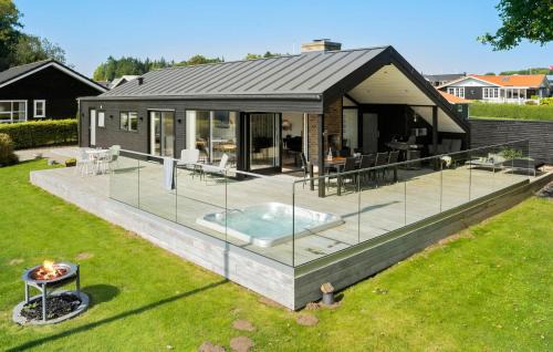 Horsens House | 3 Bedroom Awesome Home In Juelsminde