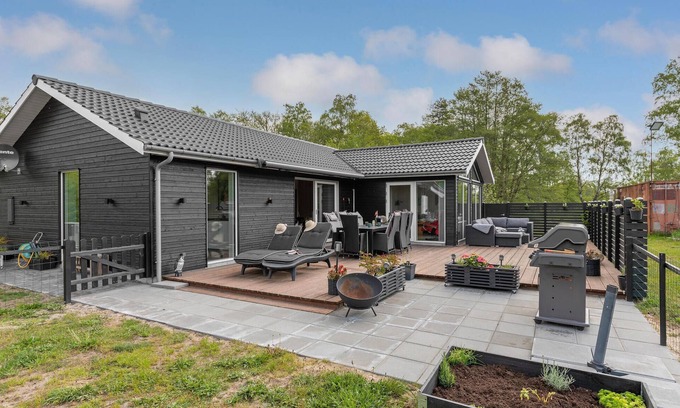 Oster Somarken House | 3 bedroom beautiful home in Aakirkeby