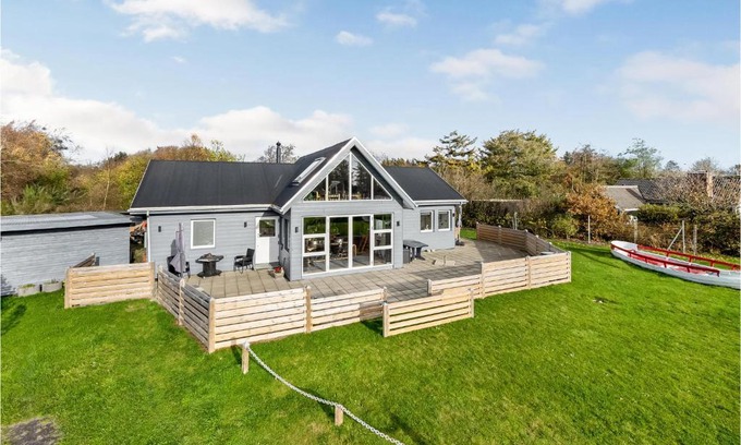 Thorsminde House | 3 Bedroom Beautiful Home In Vemb