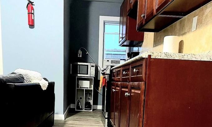 Irvington Apartment | 3 bedroom Central location of Newark, free parking