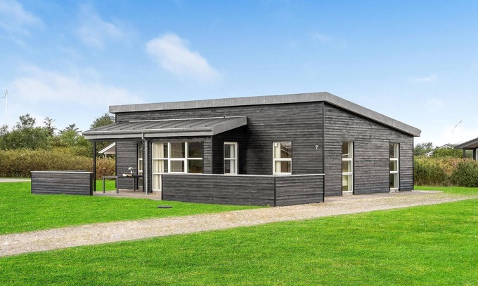Skaven Strand House | 3 bedroom cozy home in Tarm