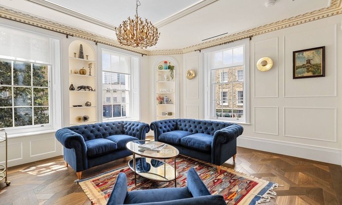 City of Westminster Apartment | 3 Bedroom Flat in London
