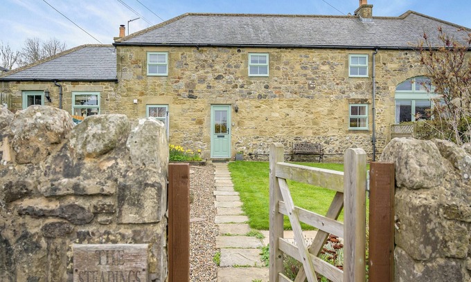 South Charlton Cottage | 3 bedroom accommodation in Denwick near Alnwick