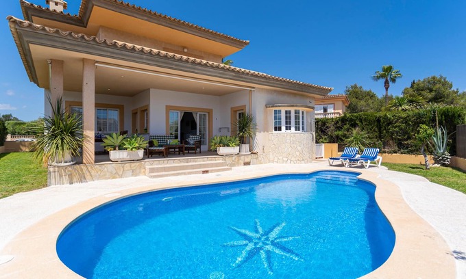 Cala Bona House | 3 bedroom gorgeous home in Cala Bona