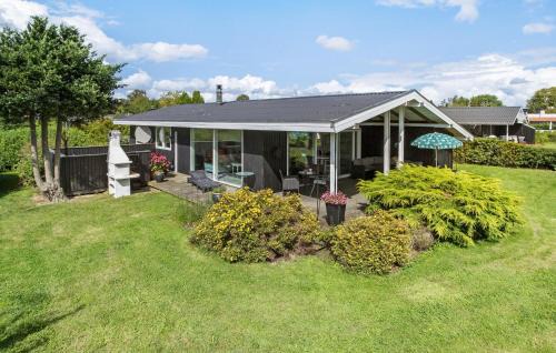 Pøt Strandby House | 3 Bedroom Gorgeous Home In Juelsminde