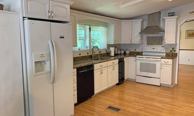 Lamoine House | 3 Bedroom Home Near Acadia National Park