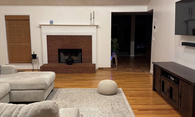 McDonough House | 3-bedroom house in fabulous McDonough with AC
