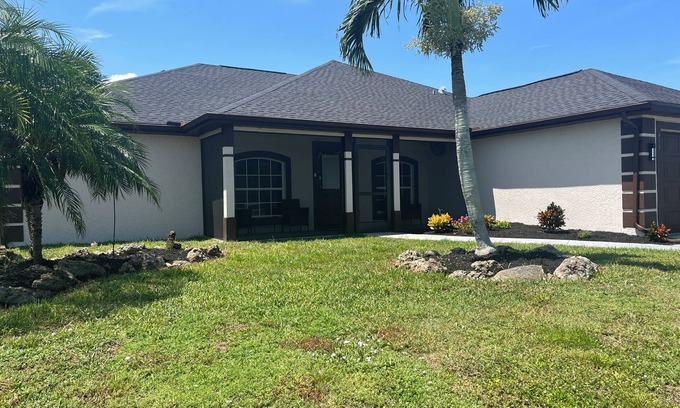Mariner House | 3-bedroom house in phenomenal Cape Coral with private yard and pool/spa