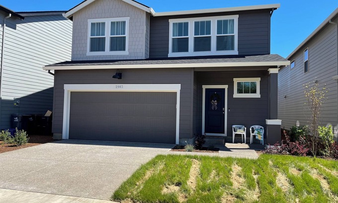 Springfield House | 3-bedroom house in marvelous Springfield/Eugene, with AC, WiFi. Enjoy your stay