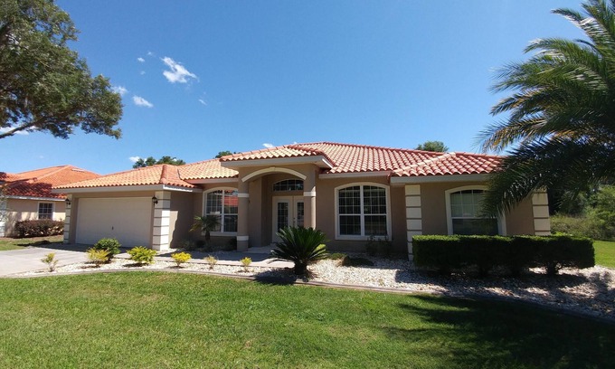 Inverness House | 3-bedroom house with private pool.