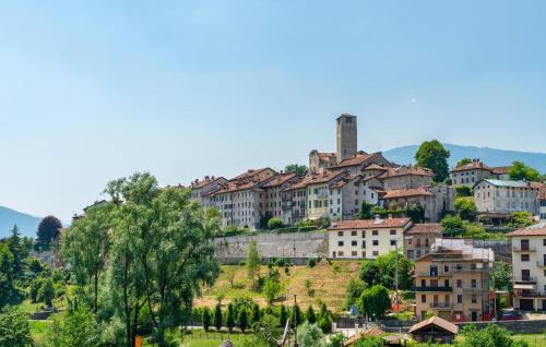 Rovereto Apartment | 3 Bedroom Nice Apartment In Rovereto