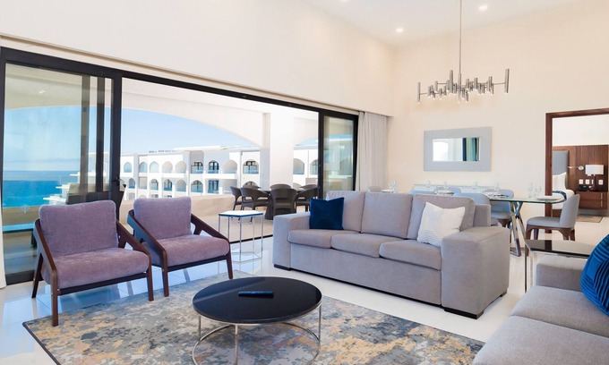 Santa Rosa Resort | 3 Bedroom Penthouse Oceanfront at Villa La Valencia Resort