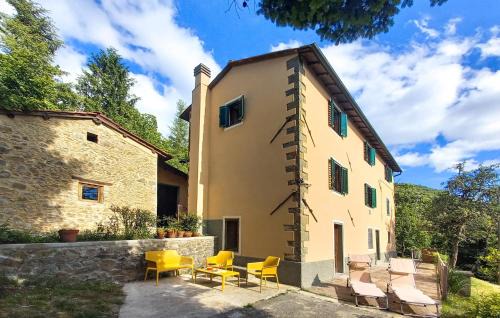 Barga House | 3 Bedroom Pet Friendly Home In Barga