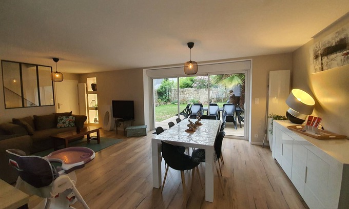 Plouhinec House | 3 Bedroom Private vacation home in Plouhinec