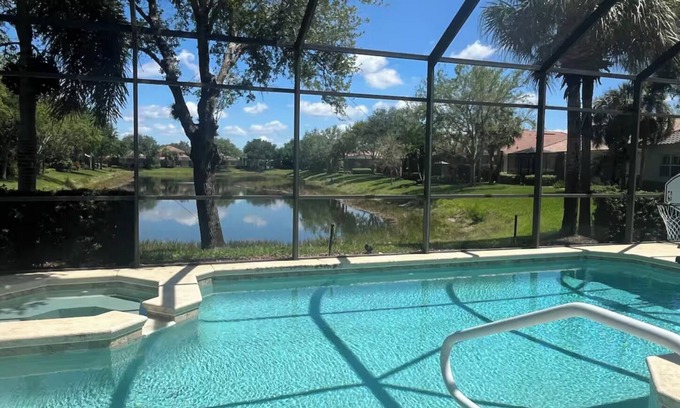 Bonita Springs House | 3-bedroom Stunning Villa Home with Pool, Hot Tub, WiFi, AC + Fitness room