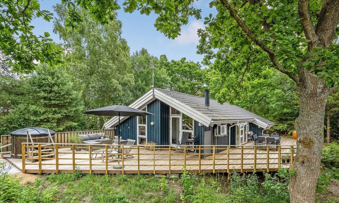 Fjellerup Strand House | 3 bedroom stunning home in Glesborg