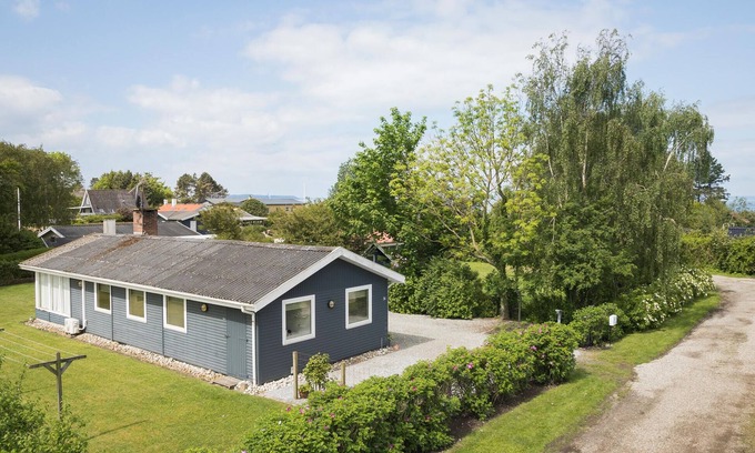 Skastrup Strand House | 3 bedroom stunning home in Bogense