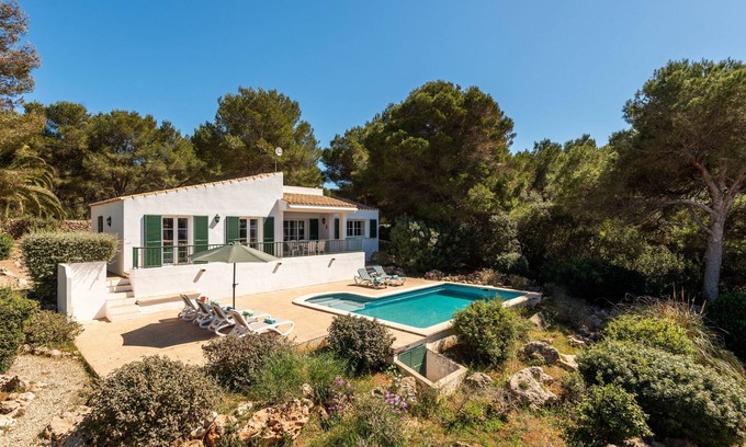Sant Lluis Villa | 3 Bedroom Villa, Private Pool, Binibeca