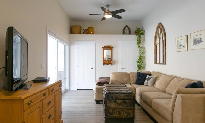 Central Okanagan House | 3 Bedroom with great views Kelowna