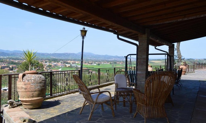 Torgiano Apartment | 3 bedrooms appartement with shared pool furnished garden and wifi at Torgiano