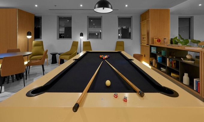 Providencia Hotel | 3 Boutique-Style Rooms in Trendy Providencia – Walk to Dining & Green Spaces