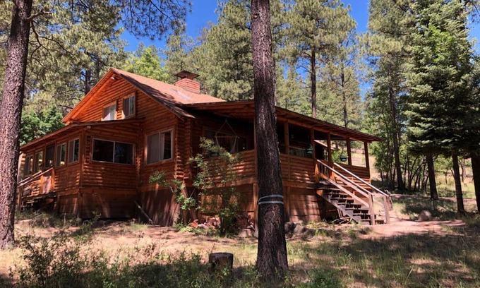 Alpine House | 3 Br 2 Bath by Cabin, in the Pines and Aspens with US forest access
