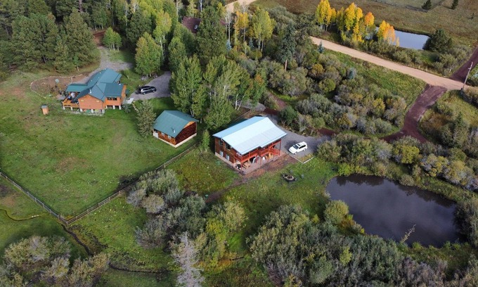 Greer Cabin | 3 Cabins, 2 Acres, Private Pond, Walk to Restaurants, 4 Separate Sleeping Units