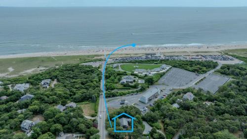 East Orleans House | 3 Cottages Walk to Nauset Beach