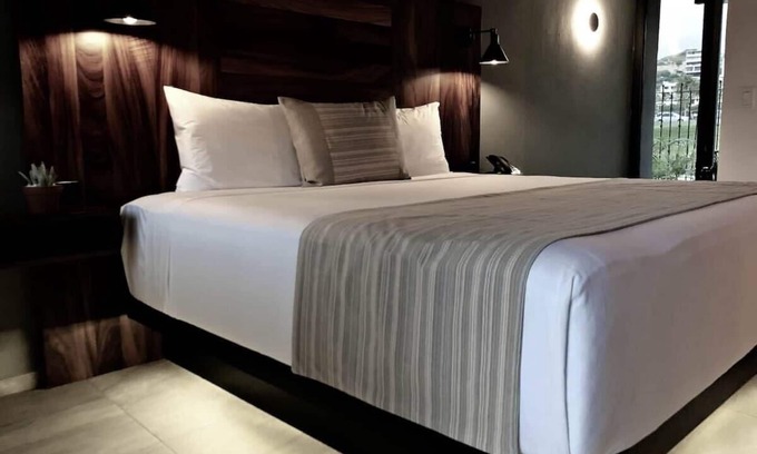 Campo de Golf Fonatur Apartment | 3 Incredible King Suites near Costa Azul Beach