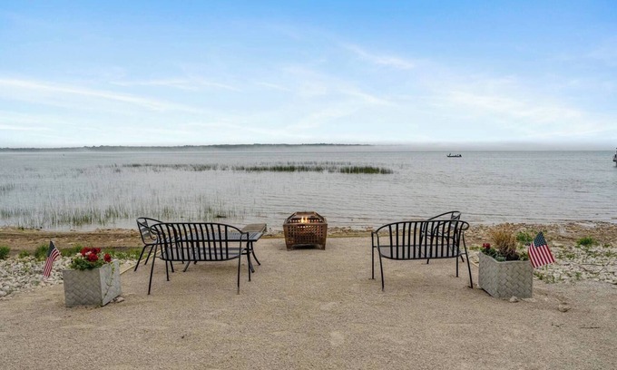 Baileys Harbor House | 3 King Beds | Private Shoreline