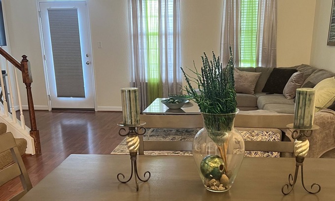 Portsmouth Condo | 3 Master Bedrooms near Casino
