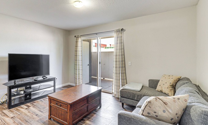 Reno Condo | 3 Mi to Downtown Reno: Charming Condo w/Patio