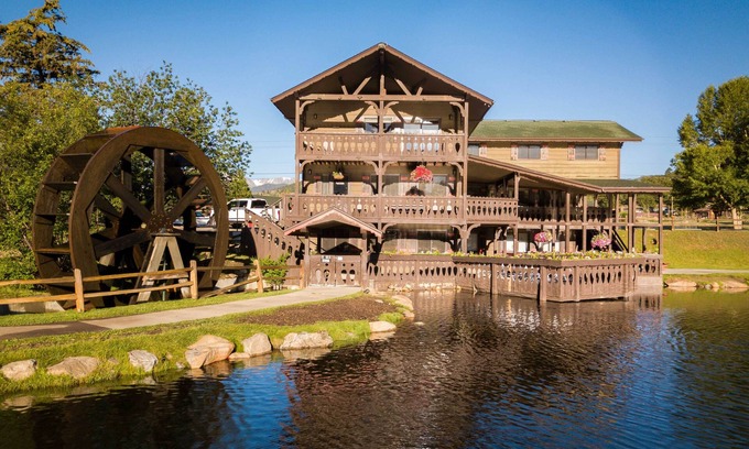 Estes Park House | 3 Mi to Rocky Mtn National Park: Estes Park Cabin!