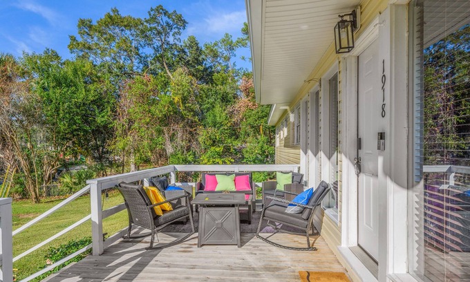 Tallahassee House | 3-min to FSU: Eclectic | Rock n Roll | Central