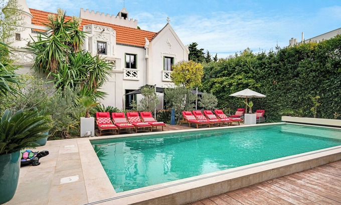 Antibes Villa | 3 min. walk from sandy beach! Pool & Jacuzzi! Gardenroom! Bikes! Fiber internet!