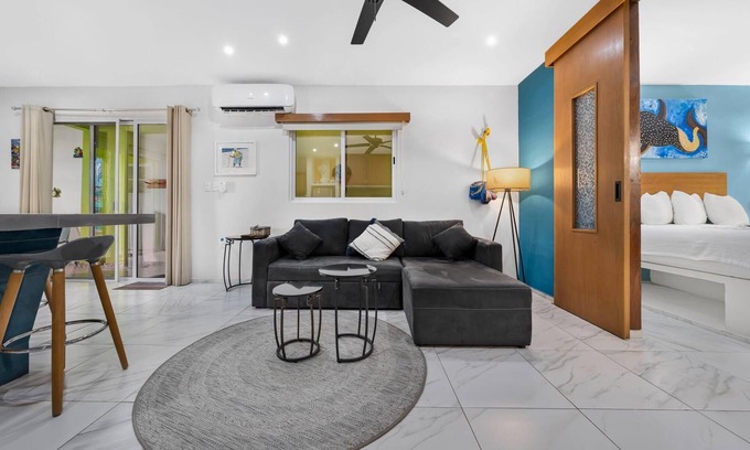 Centro - Supmza 001 Apartment | 3 Private 1BR in downtown w/pool
