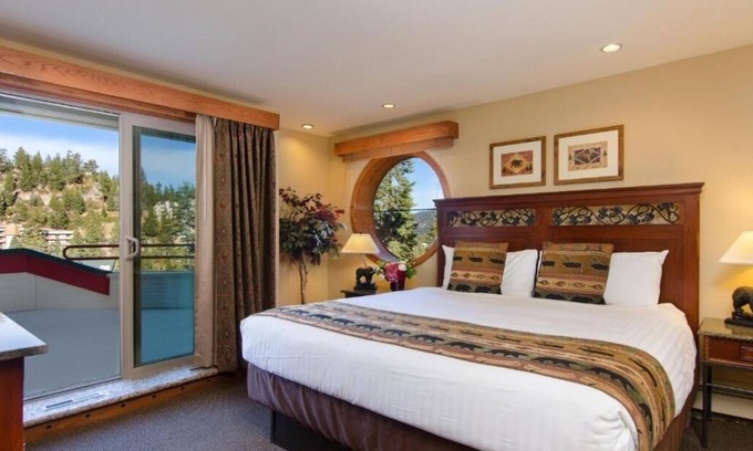 Tahoe Village Apartment | 3 Rooms l Retreat w/Full Kitchen, Game Room, Pools, Hot Tub & Fireplace