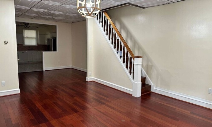 Girard Estates Apartment | 30 Day Free Fusion Gym, Bike Rental, W/D, Bars