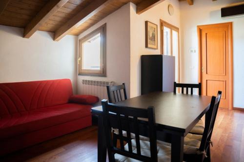 Casarza Ligure Apartment | 300 - Attico Moderno, 10 minuti di auto da Sestri e dal Mare