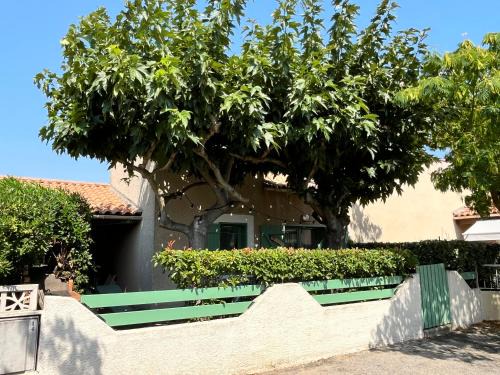 Portiragnes-Plage Villa | 300m de la plage, adorable maison sud 2 chambres 5 couchages terrasse ombragée parking LRHP14