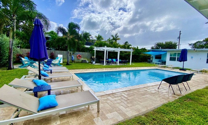 Delray Beach House | 301 · New 2bed/1ba 3 blocks to Atlantic Ave w/Pool #301