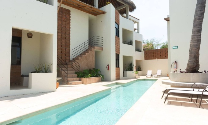 Jimenez Apartment | 301 | Starlink | 2min walk to the beach