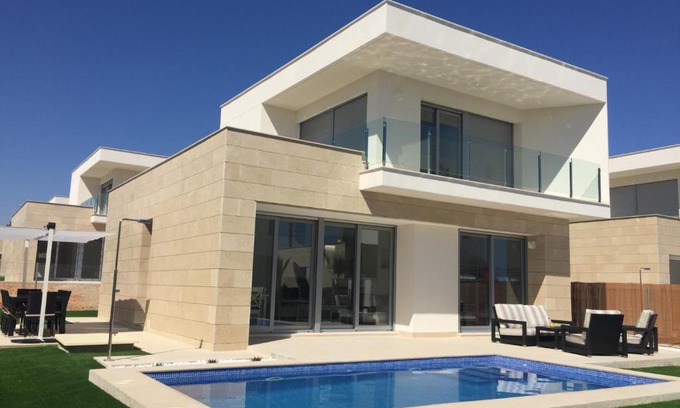 Lo Rufete Villa | 3018 Vistabella- Malibu