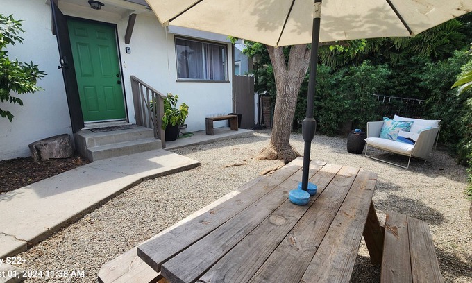 Highland Park Apartment | 302 Branch unit An