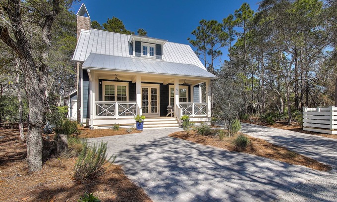 Hammocks of Seagrove House | 30A Seagrove Gated 3Br Home, 5 min to Seaside/Watercolor, 2 pools, Beach Access